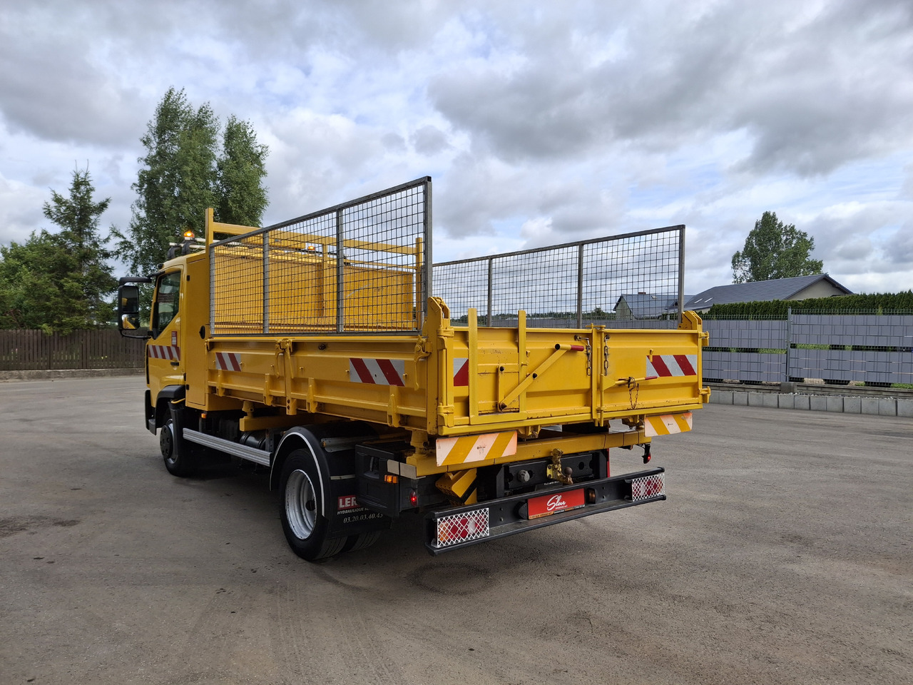 RENAULT D7.5 Wywrotka Kipper 3 Stronna 2015r 84 Tyś KM - Tipper: picture 3 RENAULT D7.5 Wywrotka Kipper 3 Stronna 2015r 84 Tyś KM - Tipper: picture 3