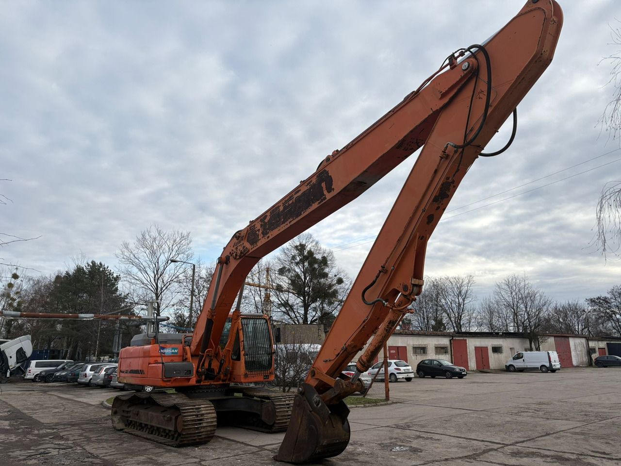 Crawler excavator Doosan DX 340 LC: picture 8