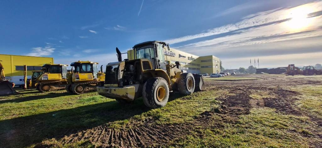New Holland W 190 B  - Wheel loader: picture 2 New Holland W 190 B  - Wheel loader: picture 2