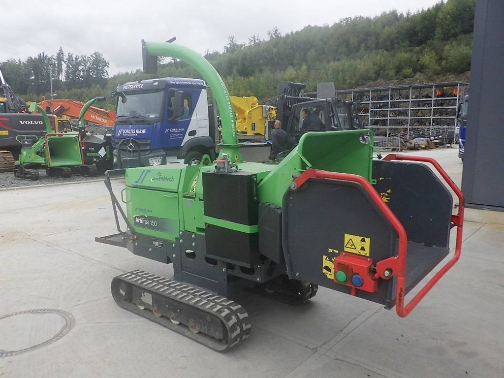 Greenmech ArbTrak 150 D - Wood chipper: picture 3 Greenmech ArbTrak 150 D - Wood chipper: picture 3