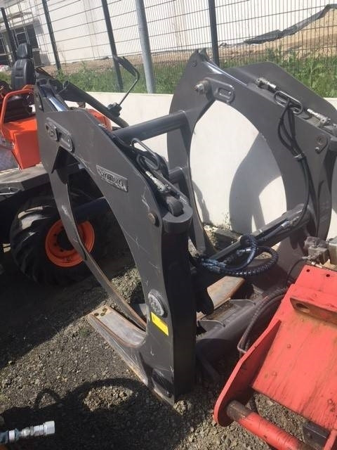 Volvo Holzgreifer Mod. 80832 für Radlader - Grapple for Construction machinery: picture 2 Volvo Holzgreifer Mod. 80832 für Radlader - Grapple for Construction machinery: picture 2