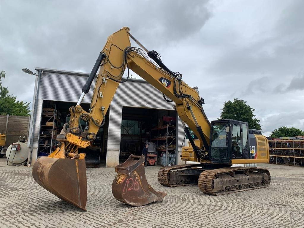 CAT 330FLN VAH - Crawler excavator: picture 1 CAT 330FLN VAH - Crawler excavator: picture 1