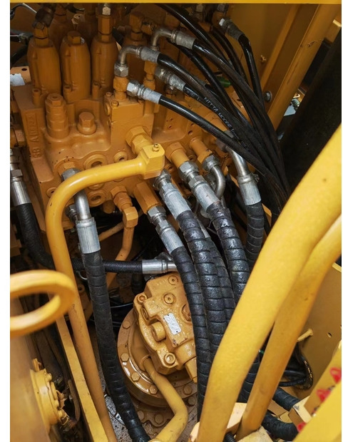 Crawler excavator 2021 Caterpillar 312: picture 7
