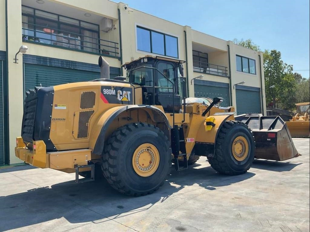 Wheel loader CAT 980M: picture 8