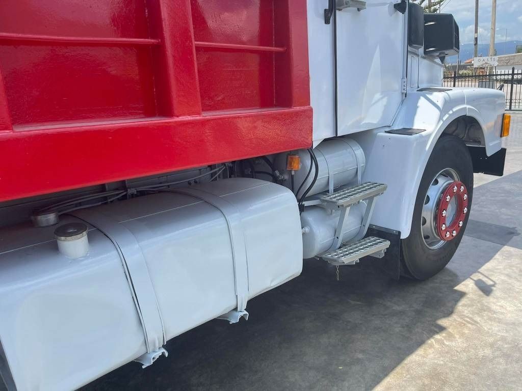 Tipper Volvo N10 ST: picture 10 Tipper Volvo N10 ST: picture 10