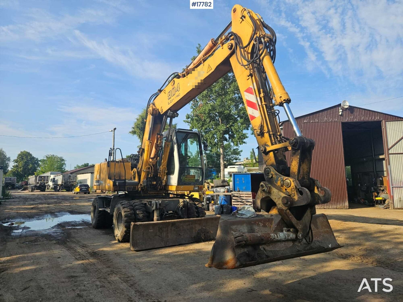 2002 Liebherr  A 904 - Wheel excavator: picture 1 2002 Liebherr  A 904 - Wheel excavator: picture 1