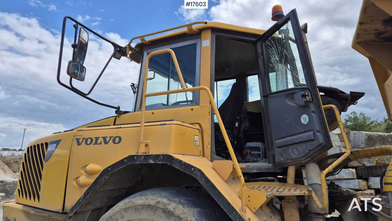 Articulated dumper 2002 Volvo A30D: picture 17