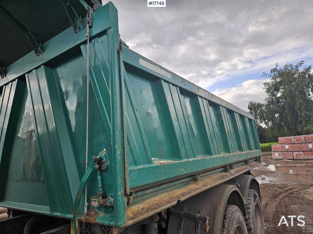 Tipper 2006 MAN TGA 26.390: picture 9
