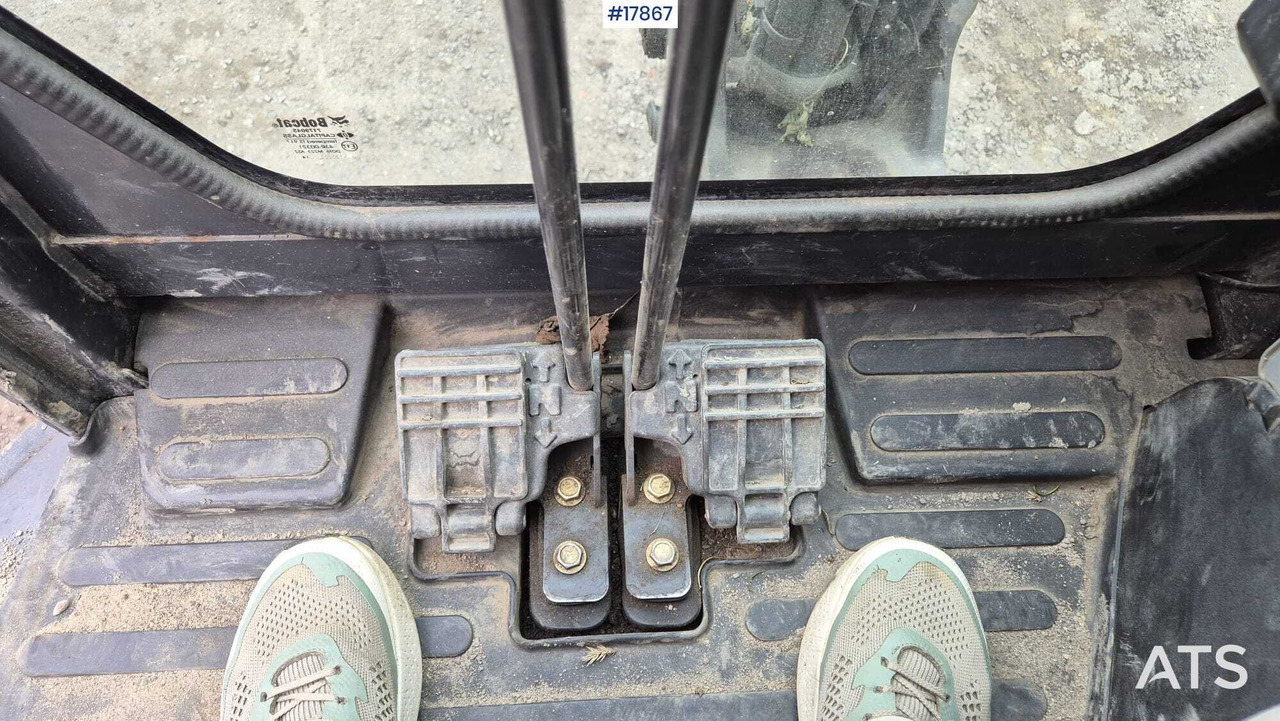 Mini excavator 2015 Bobcat  E25***EM: picture 12