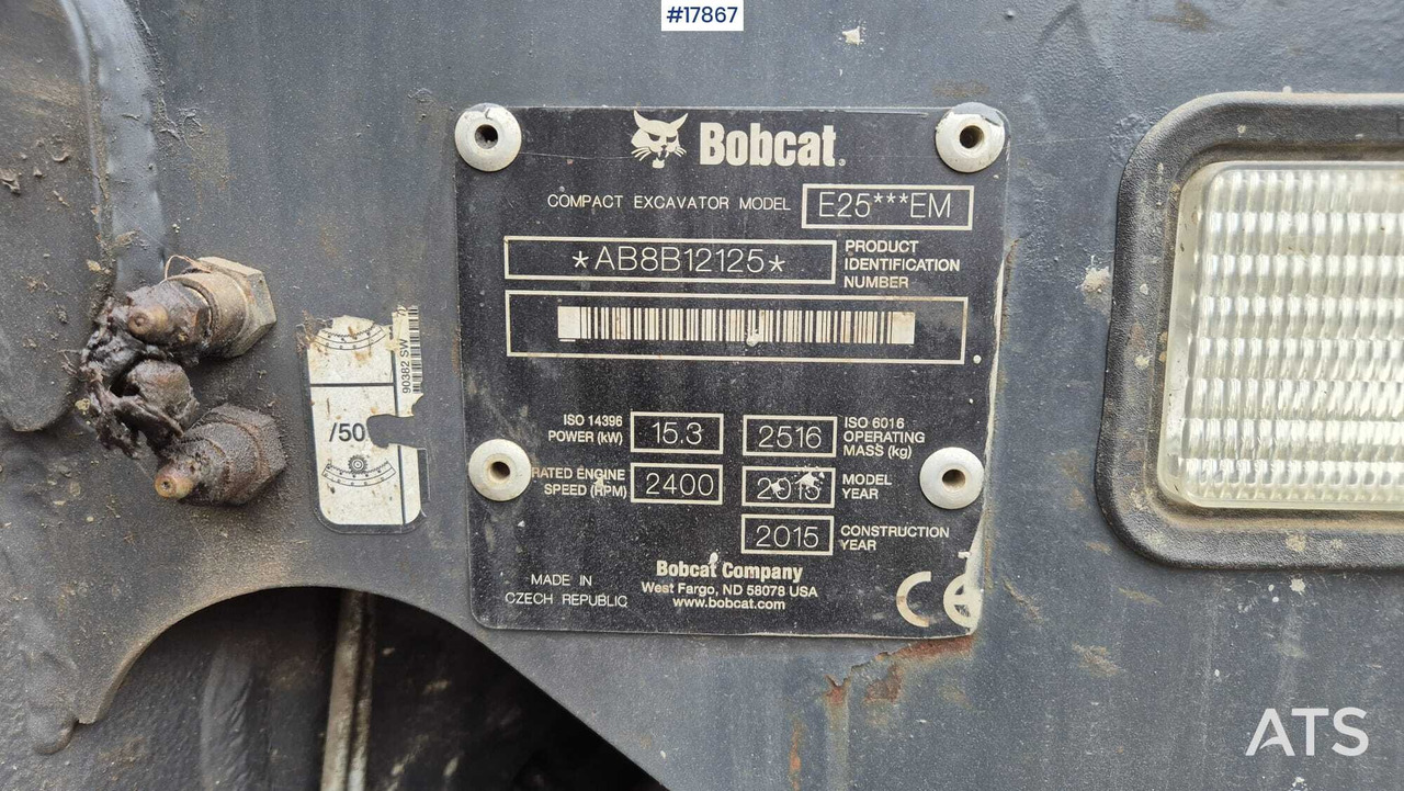 Mini excavator 2015 Bobcat  E25***EM: picture 16