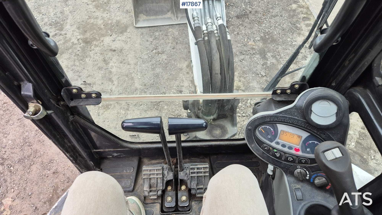 Mini excavator 2015 Bobcat  E25***EM: picture 14
