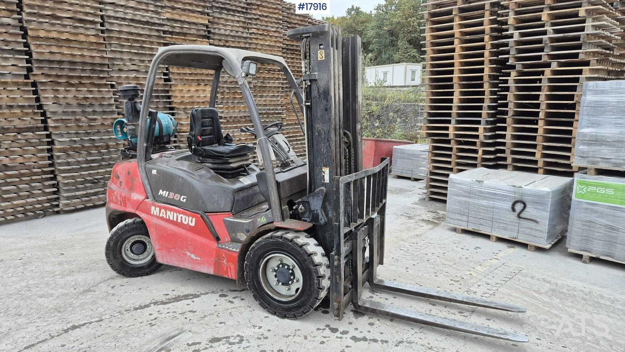 2015 Manitou MI 30 G - LPG forklift: picture 5 2015 Manitou MI 30 G - LPG forklift: picture 5