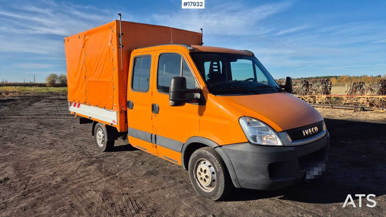IVECO 35S14D double cab with box body (2011) - Curtain side van, Combi van: picture 2 IVECO 35S14D double cab with box body (2011) - Curtain side van, Combi van: picture 2