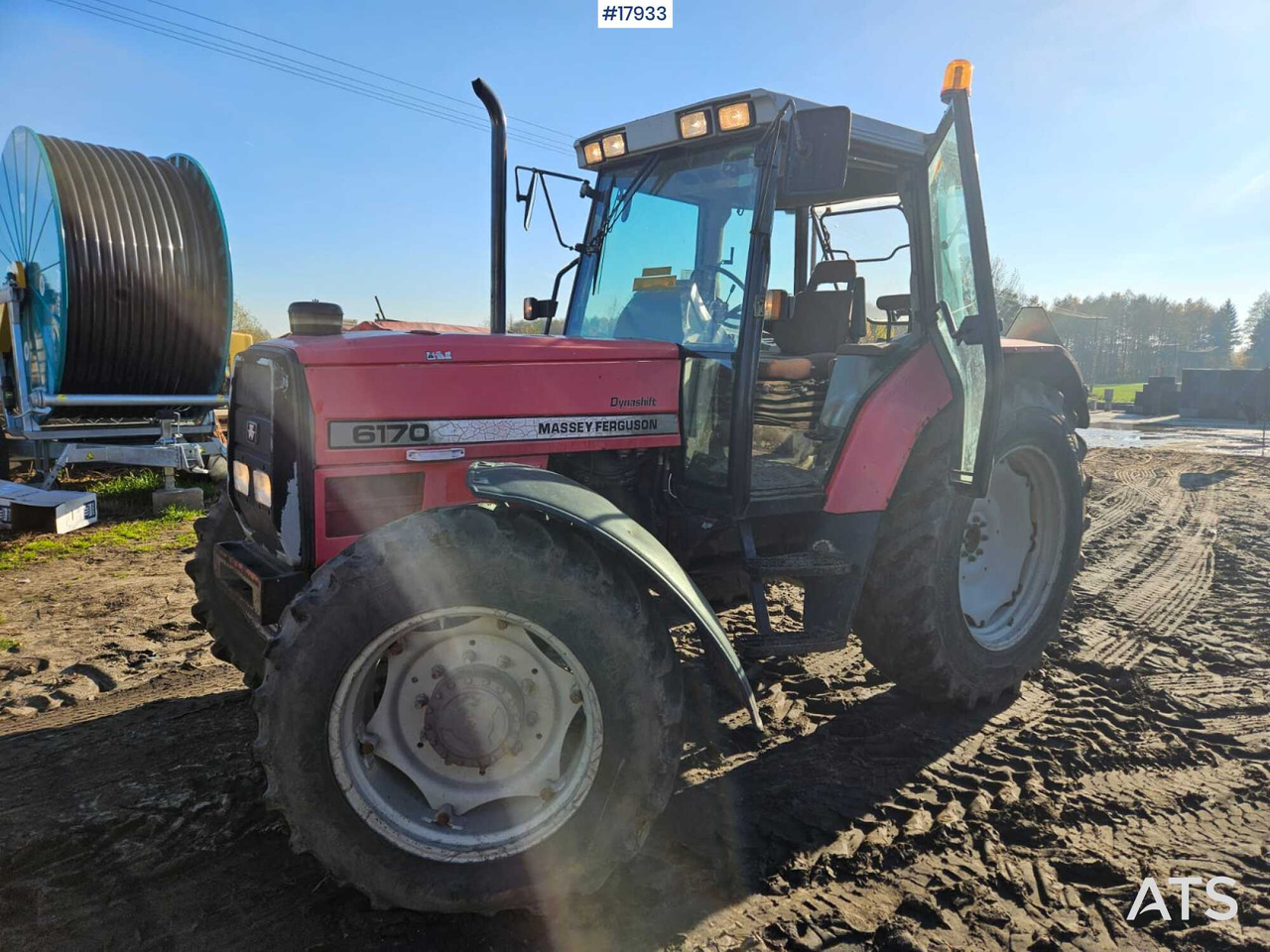Massey Ferguson 6170 tractor (1995) - Farm tractor: picture 1 Massey Ferguson 6170 tractor (1995) - Farm tractor: picture 1