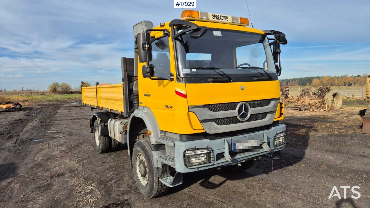 Mercedes-Benz 1824 4x4 dump truck (2005) - Other machinery: picture 3 Mercedes-Benz 1824 4x4 dump truck (2005) - Other machinery: picture 3