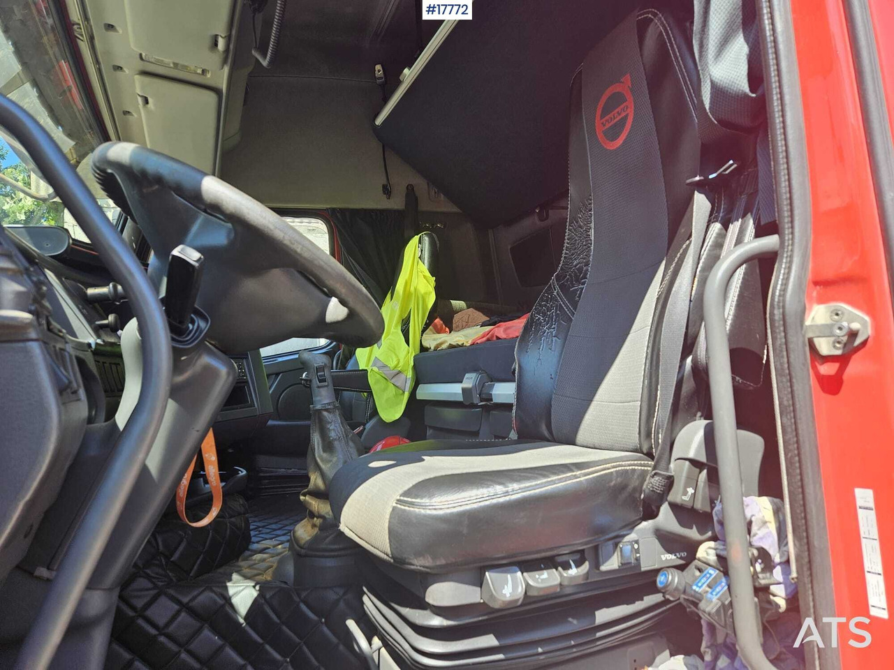 Tractor unit 2010 Volvo FH 500: picture 12