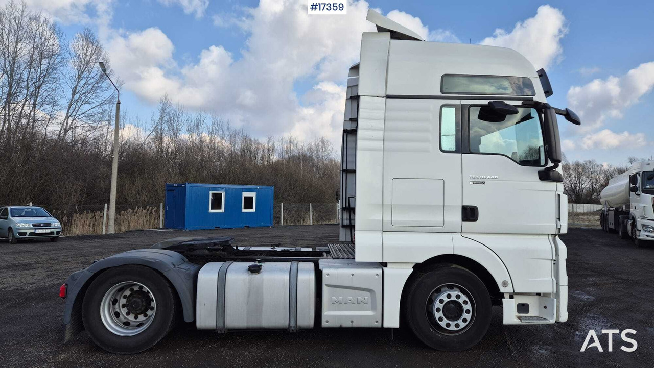 Truck tractor MAN TGX 18.440 EfficientLine 2 (2016) - Tractor unit: picture 5 Truck tractor MAN TGX 18.440 EfficientLine 2 (2016) - Tractor unit: picture 5