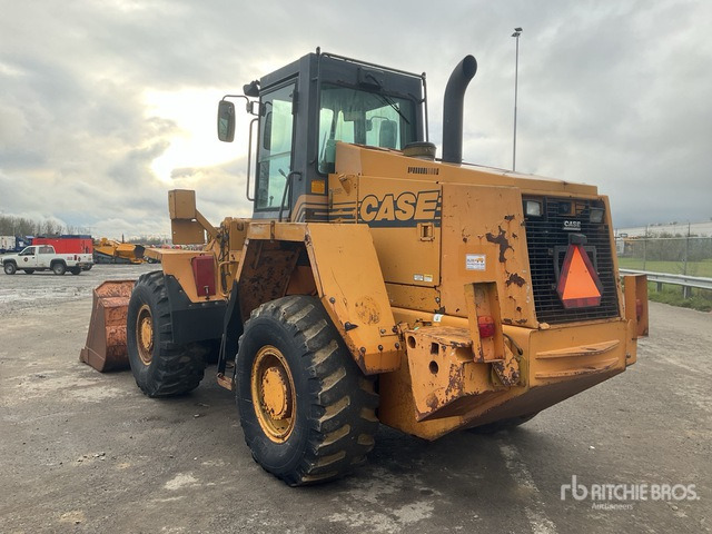1996 Case 621B Wheel Loader - Wheel loader: picture 3 1996 Case 621B Wheel Loader - Wheel loader: picture 3