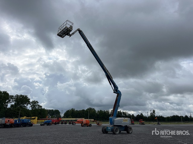 2007 Genie Z-80/60 4WD Diesel Articulating Boom Lift - Articulated boom: picture 3 2007 Genie Z-80/60 4WD Diesel Articulating Boom Lift - Articulated boom: picture 3