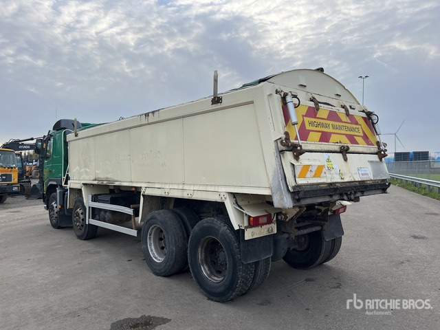 2010 Volvo FM420 8x4 Twin-Steer Sleeper Quad/A Dump Truck - Tipper: picture 2 2010 Volvo FM420 8x4 Twin-Steer Sleeper Quad/A Dump Truck - Tipper: picture 2