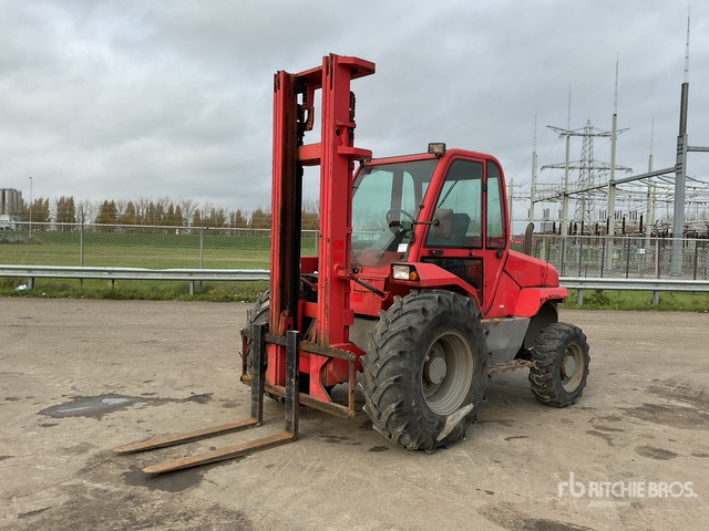 2011 Manitou M26-4T 2600 kg 4x4 Rough Terrain Forklift - Rough terrain forklift: picture 1 2011 Manitou M26-4T 2600 kg 4x4 Rough Terrain Forklift - Rough terrain forklift: picture 1