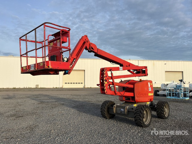 2012 Genie Z-45/25J 4WD Diesel Articulating Boom Lift - Articulated boom: picture 3 2012 Genie Z-45/25J 4WD Diesel Articulating Boom Lift - Articulated boom: picture 3