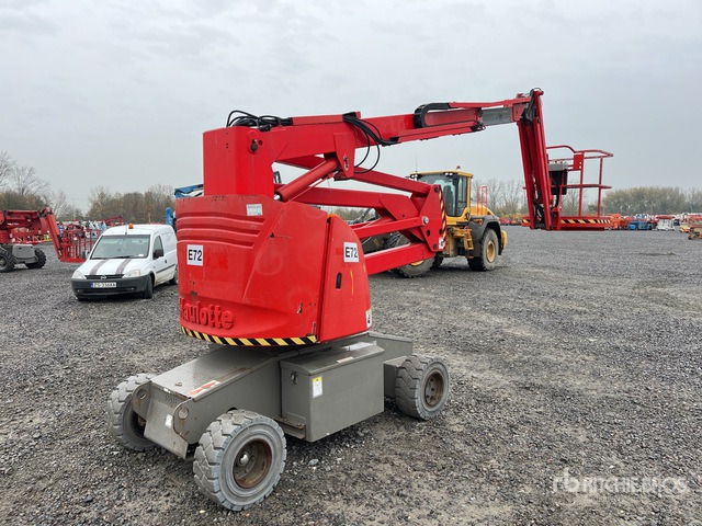 2012 Haulotte HA15IP 2WD Electric Articulating Boom Lift - Articulated boom: picture 2 2012 Haulotte HA15IP 2WD Electric Articulating Boom Lift - Articulated boom: picture 2