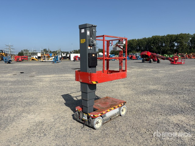 2014 Skyjack SJ16 Vertical Mast Lift - Vertical mast lift: picture 1 2014 Skyjack SJ16 Vertical Mast Lift - Vertical mast lift: picture 1
