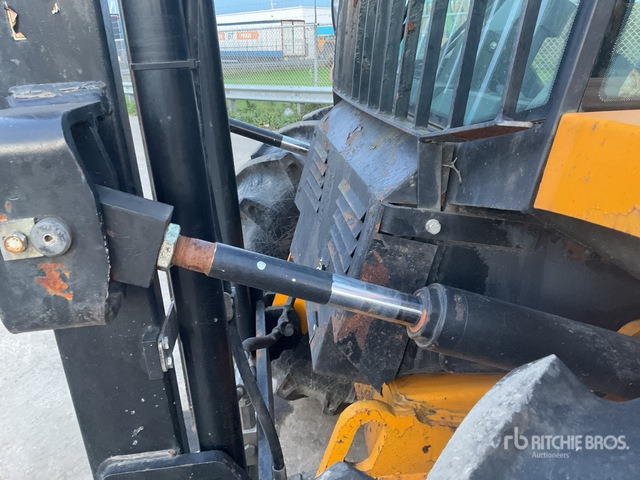 2015 JCB 930 3000 kg 4x4 Rough Terrain Forklift - Rough terrain forklift: picture 5 2015 JCB 930 3000 kg 4x4 Rough Terrain Forklift - Rough terrain forklift: picture 5