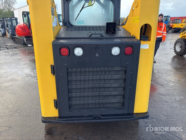 2020 Gehl R165 Two-Speed High Flow Skid Steer Loader - Skid steer loader: picture 5 2020 Gehl R165 Two-Speed High Flow Skid Steer Loader - Skid steer loader: picture 5