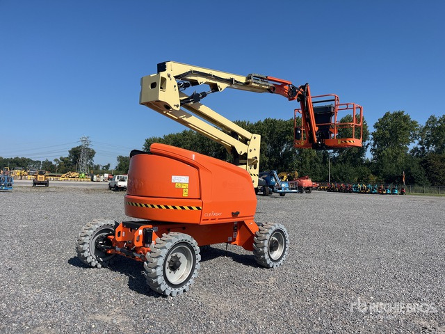 2021 JLG EC450AJ 2WD Electric Articulating Boom Lift - Articulated boom: picture 2 2021 JLG EC450AJ 2WD Electric Articulating Boom Lift - Articulated boom: picture 2
