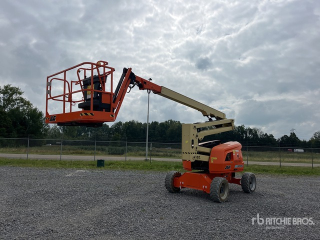 2021 JLG EC520AJ 2WD Electric Articulating Boom Lift - Articulated boom: picture 4 2021 JLG EC520AJ 2WD Electric Articulating Boom Lift - Articulated boom: picture 4