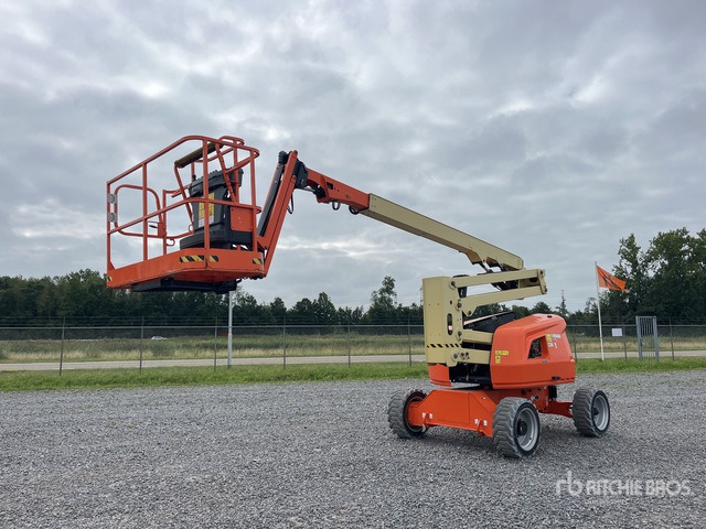 2021 JLG EC520AJ 2WD Electric Articulating Boom Lift - Articulated boom: picture 4 2021 JLG EC520AJ 2WD Electric Articulating Boom Lift - Articulated boom: picture 4
