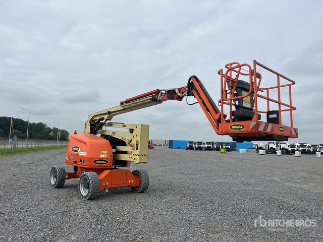 2021 JLG EC520AJ 2WD Electric Articulating Boom Lift - Articulated boom: picture 3 2021 JLG EC520AJ 2WD Electric Articulating Boom Lift - Articulated boom: picture 3