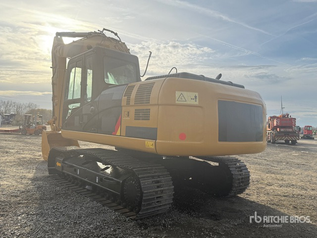 Cat 320D2 Mini Excavator: <6.6t - Mini excavator: picture 4 Cat 320D2 Mini Excavator: <6.6t - Mini excavator: picture 4