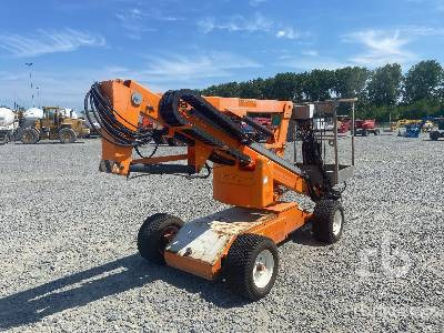 - Scissor lift: picture 1 - Scissor lift: picture 1