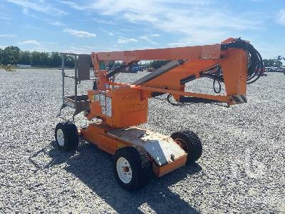 - Scissor lift: picture 4 - Scissor lift: picture 4