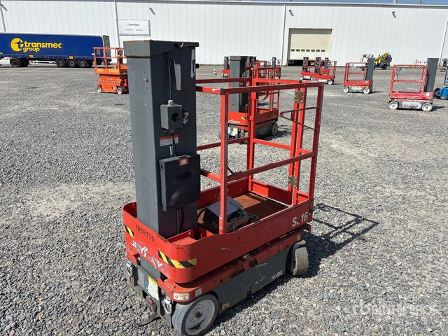 Skyjack SJ16 Vertical Mast Lift - Vertical mast lift: picture 2 Skyjack SJ16 Vertical Mast Lift - Vertical mast lift: picture 2