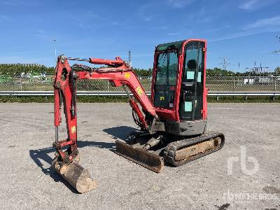 YANMAR VIO20-3 - Mini excavator: picture 1 YANMAR VIO20-3 - Mini excavator: picture 1