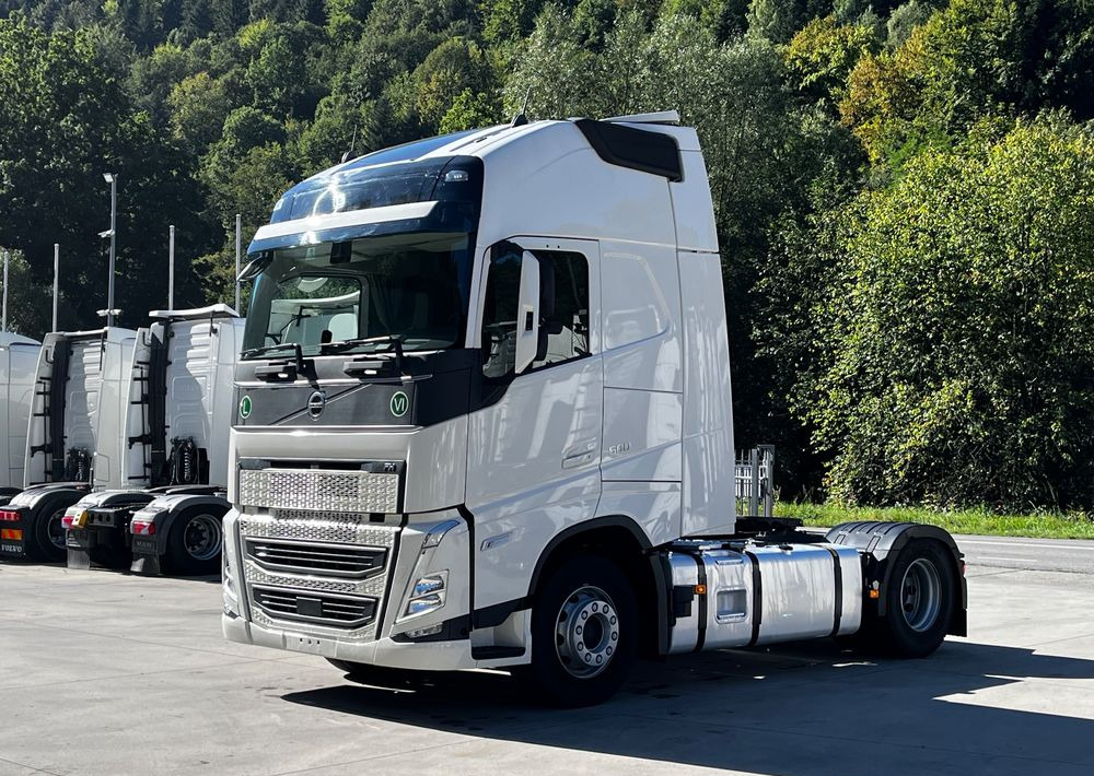 Volvo FH 500 // Zamiana na starszy // EURO 6 // Standard // 2024 Rok // Parkclima // Globe XL // Skóry // Joystick // - Tractor unit: picture 1 Volvo FH 500 // Zamiana na starszy // EURO 6 // Standard // 2024 Rok // Parkclima // Globe XL // Skóry // Joystick // - Tractor unit: picture 1