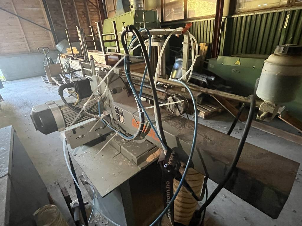 Annet GRAULE QNF Crosscut saw with TigerStop TS 4.8 L Au - Machine tool: picture 1 Annet GRAULE QNF Crosscut saw with TigerStop TS 4.8 L Au - Machine tool: picture 1