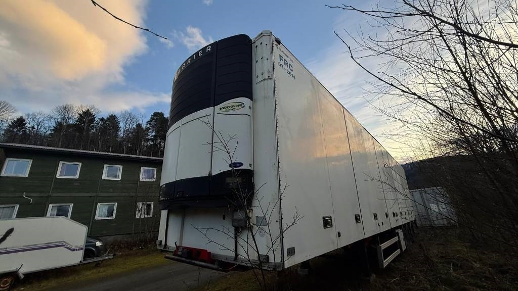 HFR SL 24 Carrier Vector 1850 Bussbygg Thermomax - Refrigerator semi-trailer: picture 3 HFR SL 24 Carrier Vector 1850 Bussbygg Thermomax - Refrigerator semi-trailer: picture 3