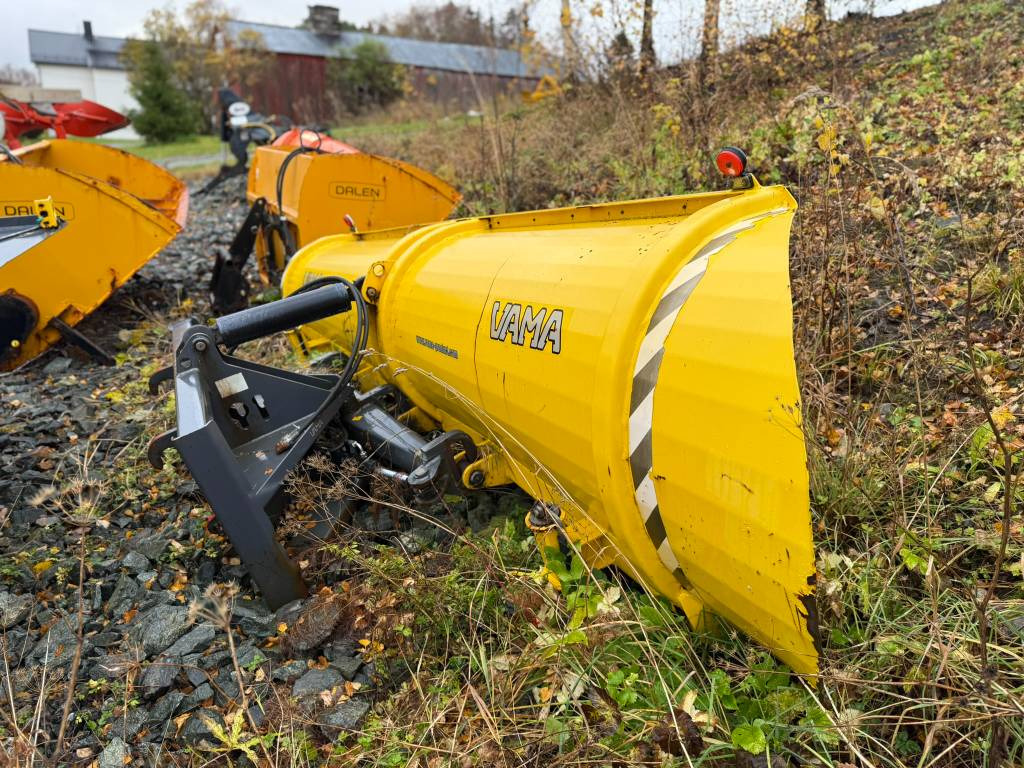 Vama EA 3200 KN - Snow plough: picture 1 Vama EA 3200 KN - Snow plough: picture 1