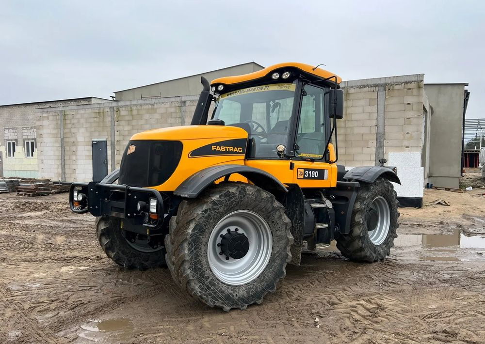 JCB Fastrac 3190 - Farm tractor: picture 1 JCB Fastrac 3190 - Farm tractor: picture 1