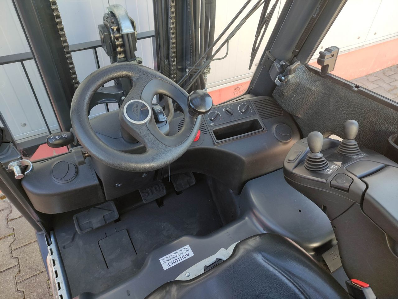 Linde E16-02-386 EVO - Electric forklift: picture 5 Linde E16-02-386 EVO - Electric forklift: picture 5