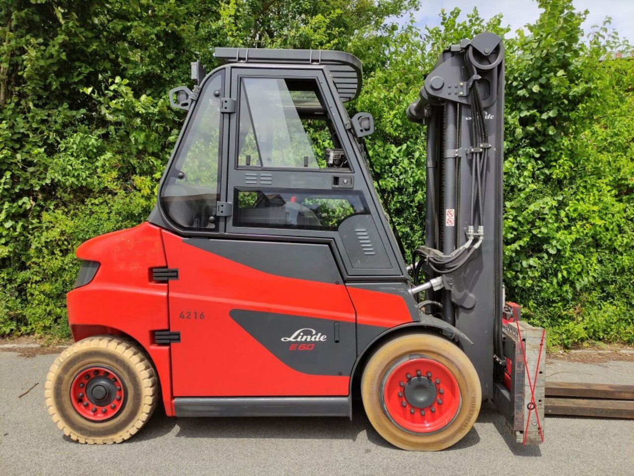 Linde E60-01-127 - Electric forklift: picture 1 Linde E60-01-127 - Electric forklift: picture 1