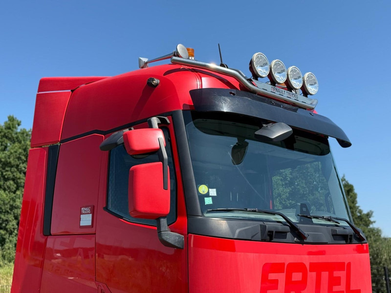 Renault T520 HIGH FULL SPOILER, STEEL/AIR, 2 TANKS, 2 BEDS, FRIGO - Tractor unit: picture 3 Renault T520 HIGH FULL SPOILER, STEEL/AIR, 2 TANKS, 2 BEDS, FRIGO - Tractor unit: picture 3