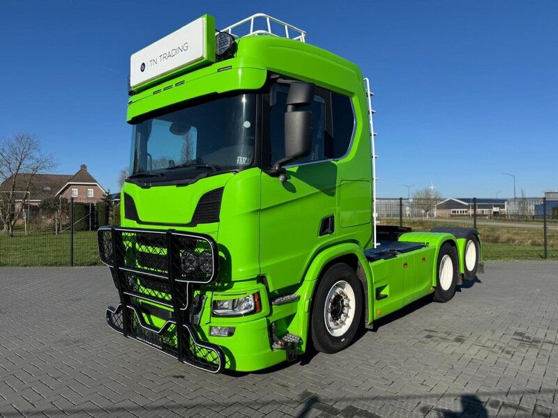 Scania R580 V8 NGS VOLLUCHT, LEER, LAGE KILOMETER, RETARDER, 9 TONS VOORAS. - Tractor unit: picture 3 Scania R580 V8 NGS VOLLUCHT, LEER, LAGE KILOMETER, RETARDER, 9 TONS VOORAS. - Tractor unit: picture 3