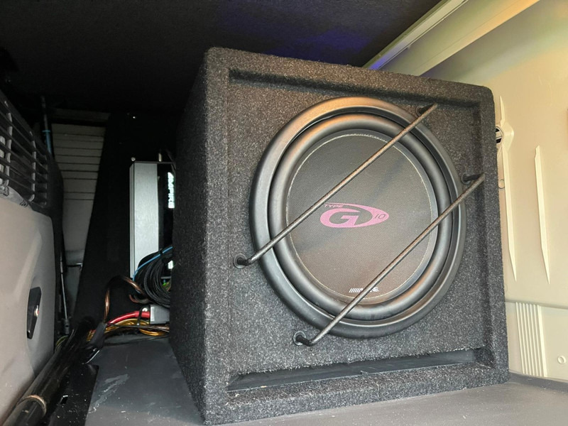 Tractor unit Scania S 650 SHOW TRUCK, FULL AIR, MOTOR BRAKE, PTO/HYDRAULIC.: picture 12