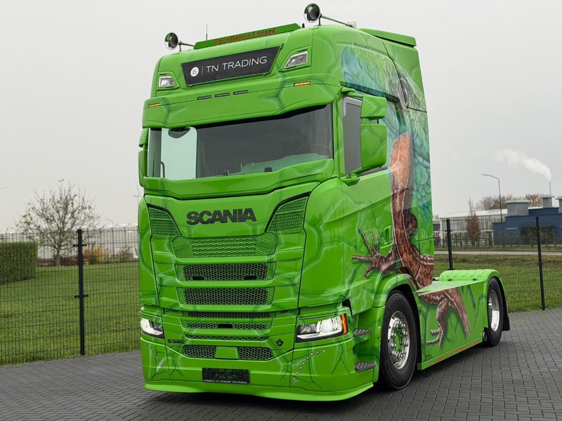 Scania S520 V8 NGS SHOWTRUCK, VOLLUCHT, SMART2 TACHO, PARK COOL, RETARDER, TOPSTAAT. - Tractor unit: picture 5 Scania S520 V8 NGS SHOWTRUCK, VOLLUCHT, SMART2 TACHO, PARK COOL, RETARDER, TOPSTAAT. - Tractor unit: picture 5